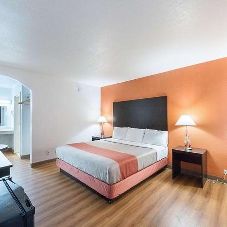 Motel 6 San Antonio Tx I10 West エクステリア 写真