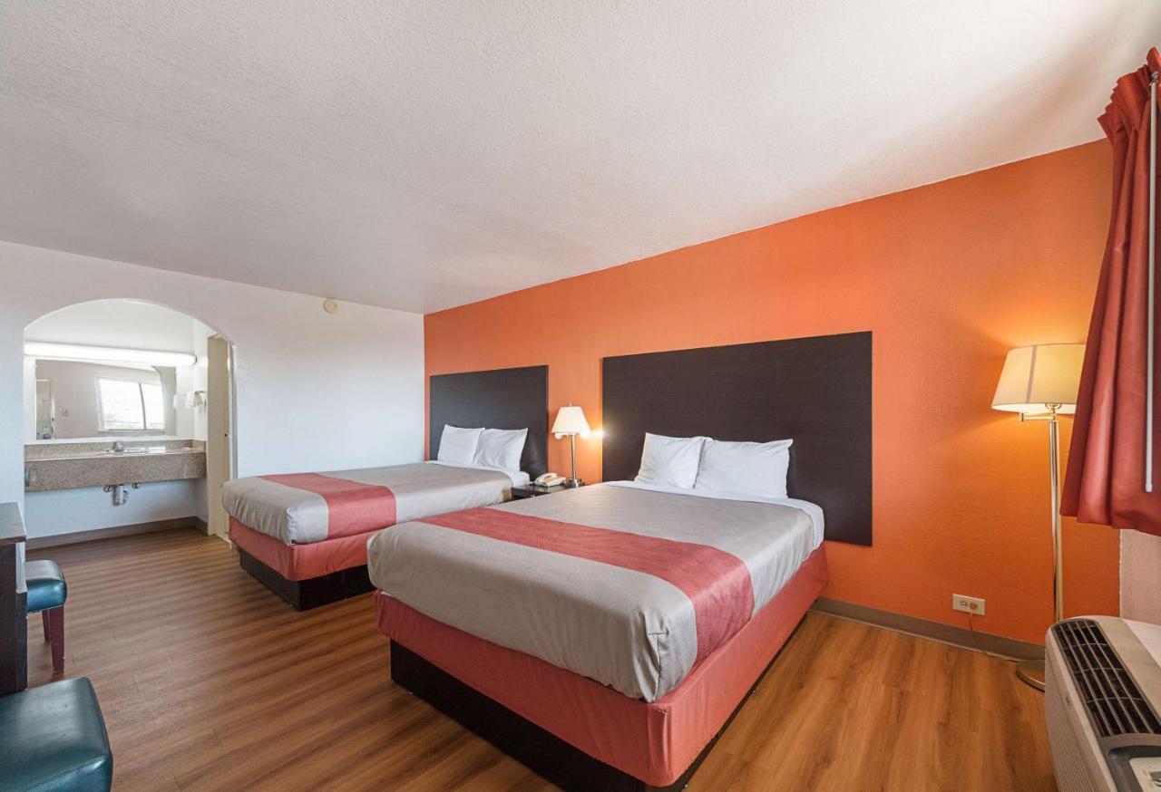Motel 6 San Antonio Tx I10 West エクステリア 写真