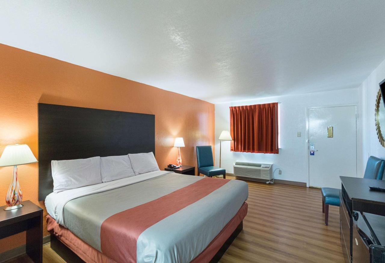 Motel 6 San Antonio Tx I10 West エクステリア 写真