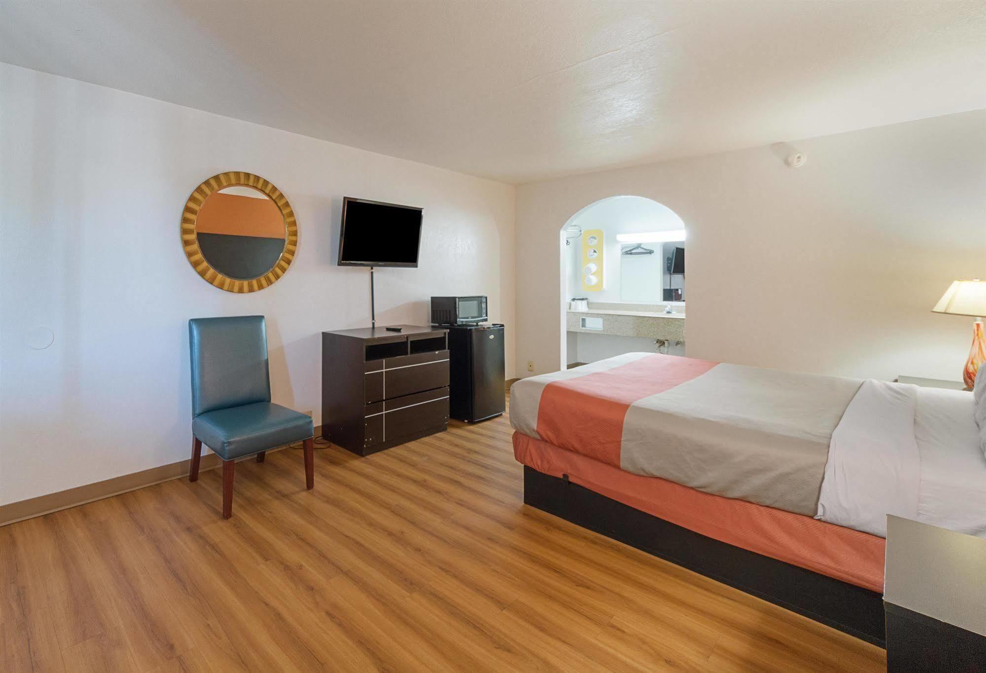 Motel 6 San Antonio Tx I10 West エクステリア 写真