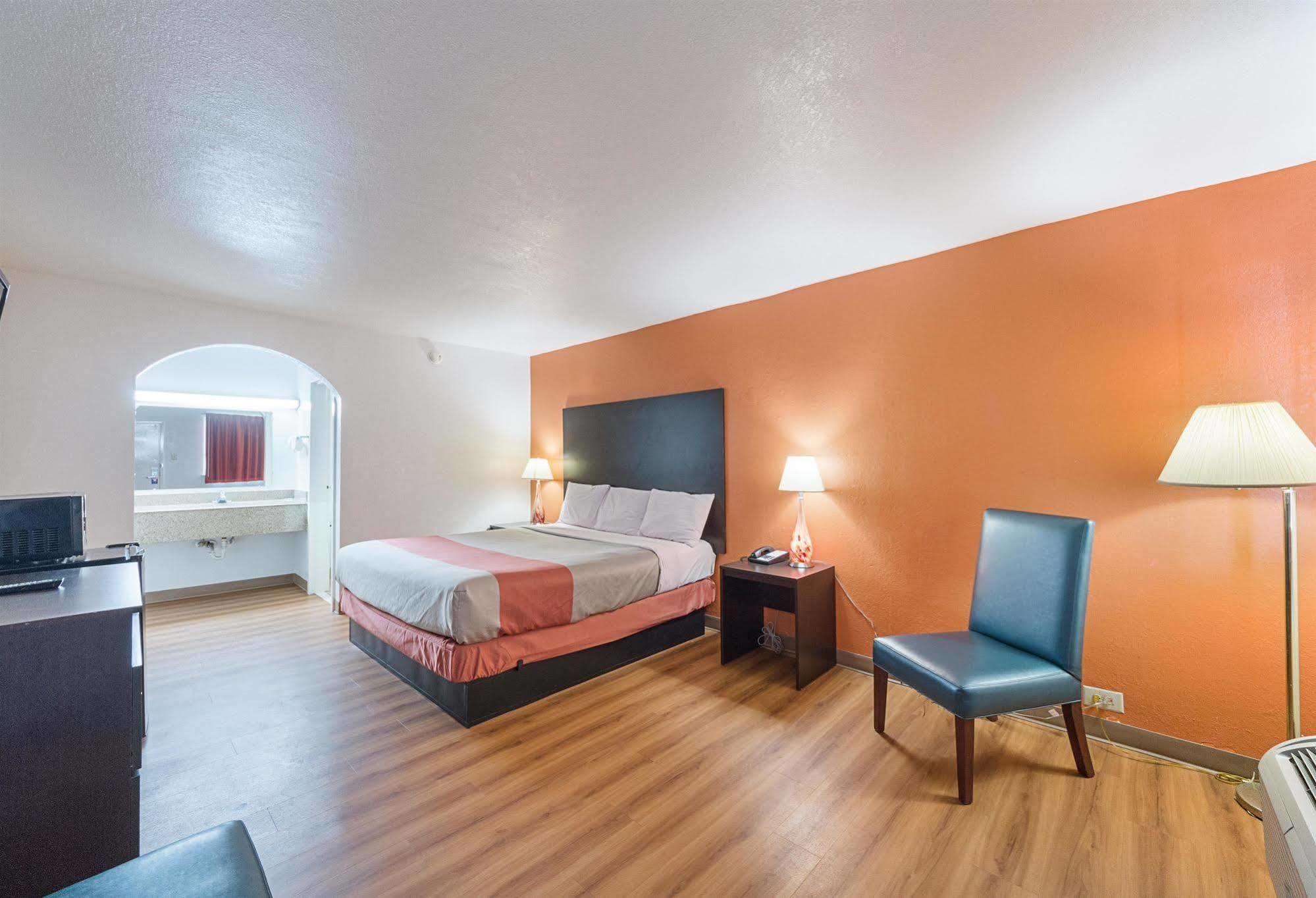 Motel 6 San Antonio Tx I10 West エクステリア 写真