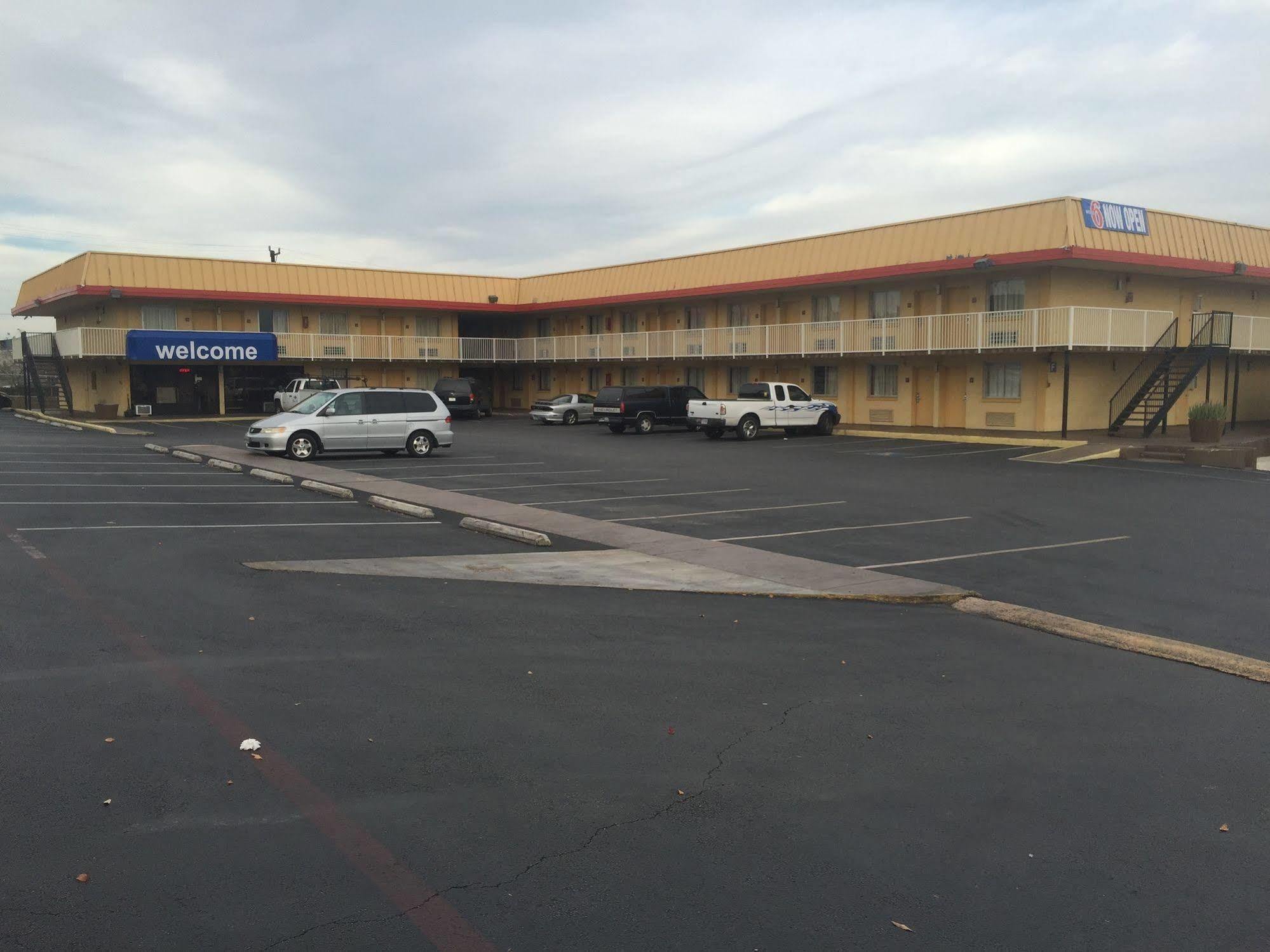 Motel 6 San Antonio Tx I10 West エクステリア 写真
